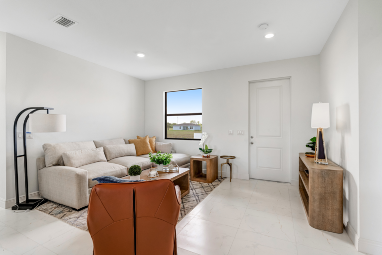 Caloosa Model House - Image 5