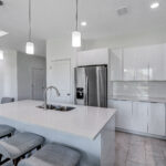 16_2013 inglewood cir-016