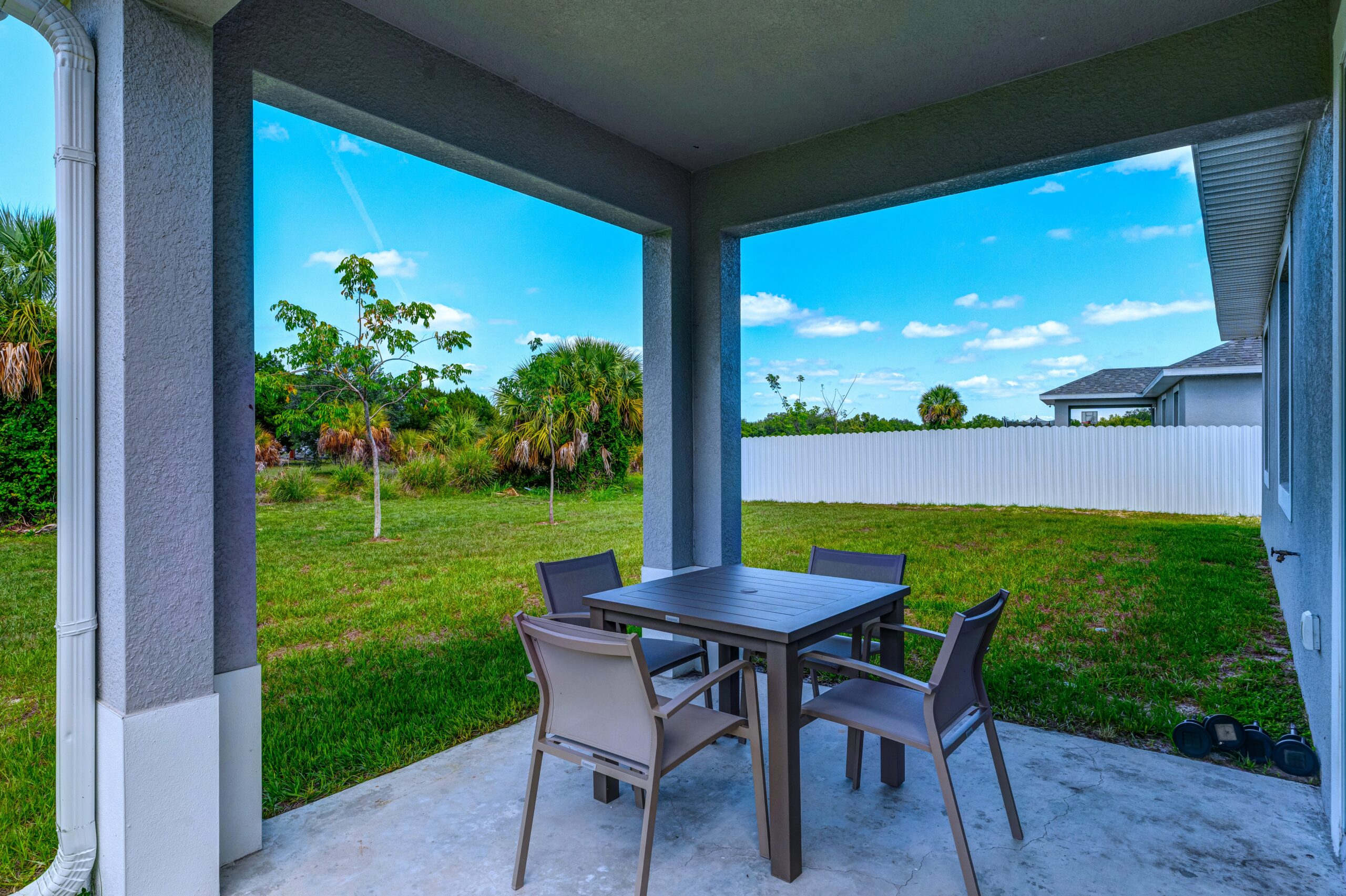 Caloosa Model House - Image 3